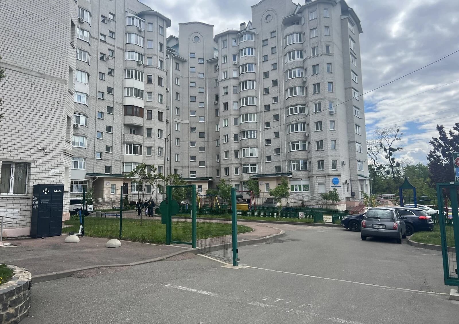 2-кімнатна квартира, Корбутівка: євроремонт, укриття в будинку