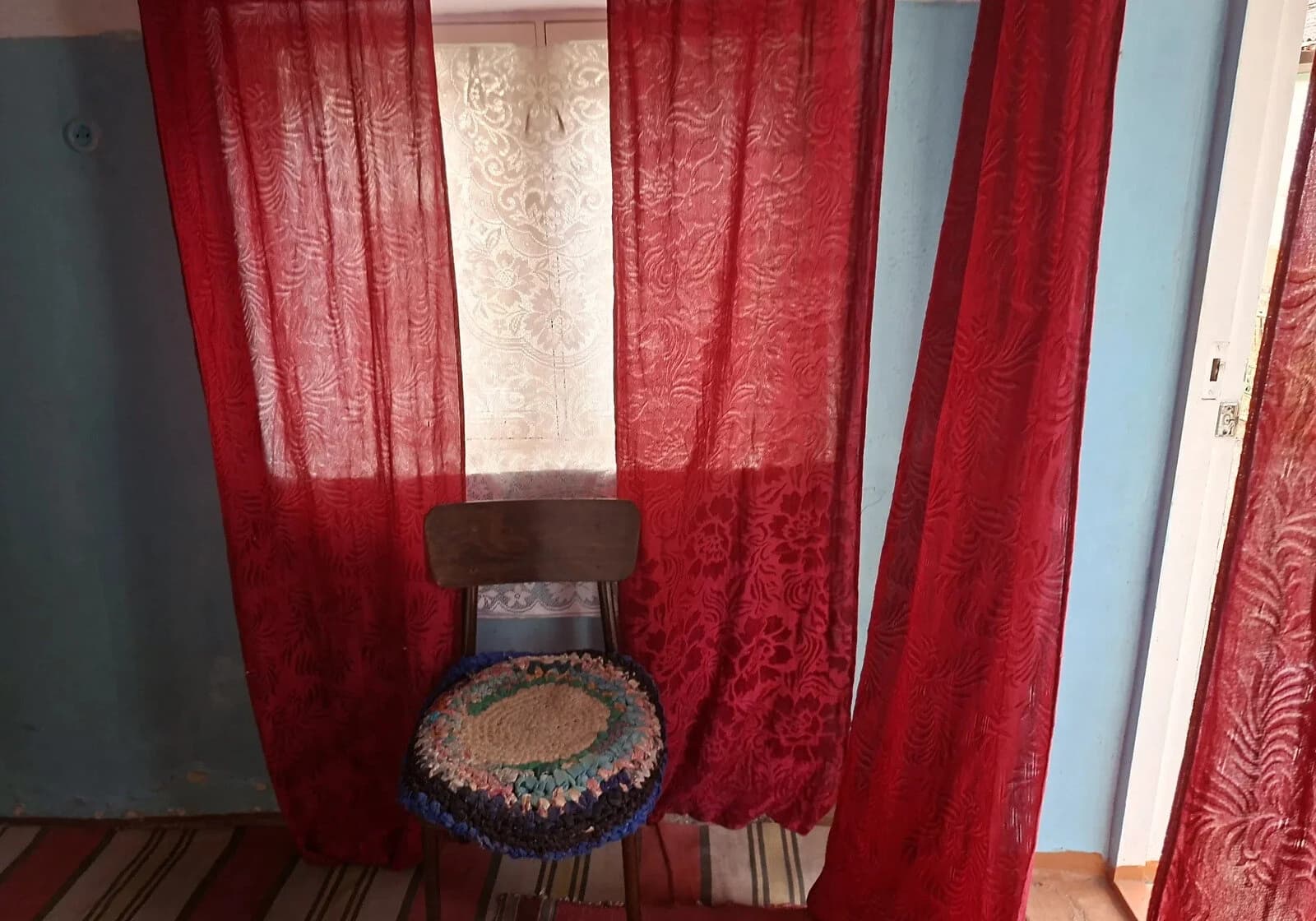 Частина будинку, Центральний: 2 кімнати, цегляні стіни - фото 2