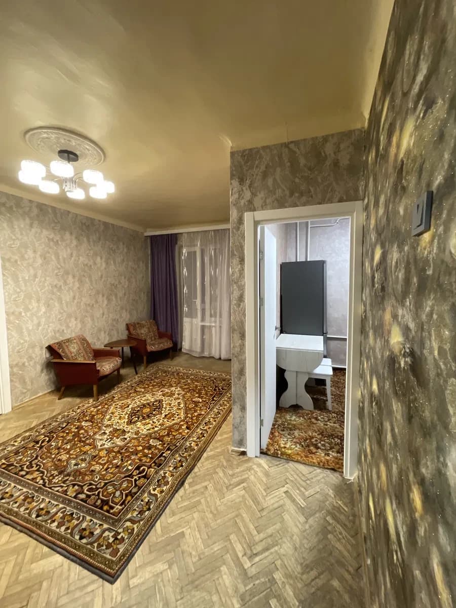 2-кімнатна квартира, Дніпровський: перша здача, метро 10 хв пішки