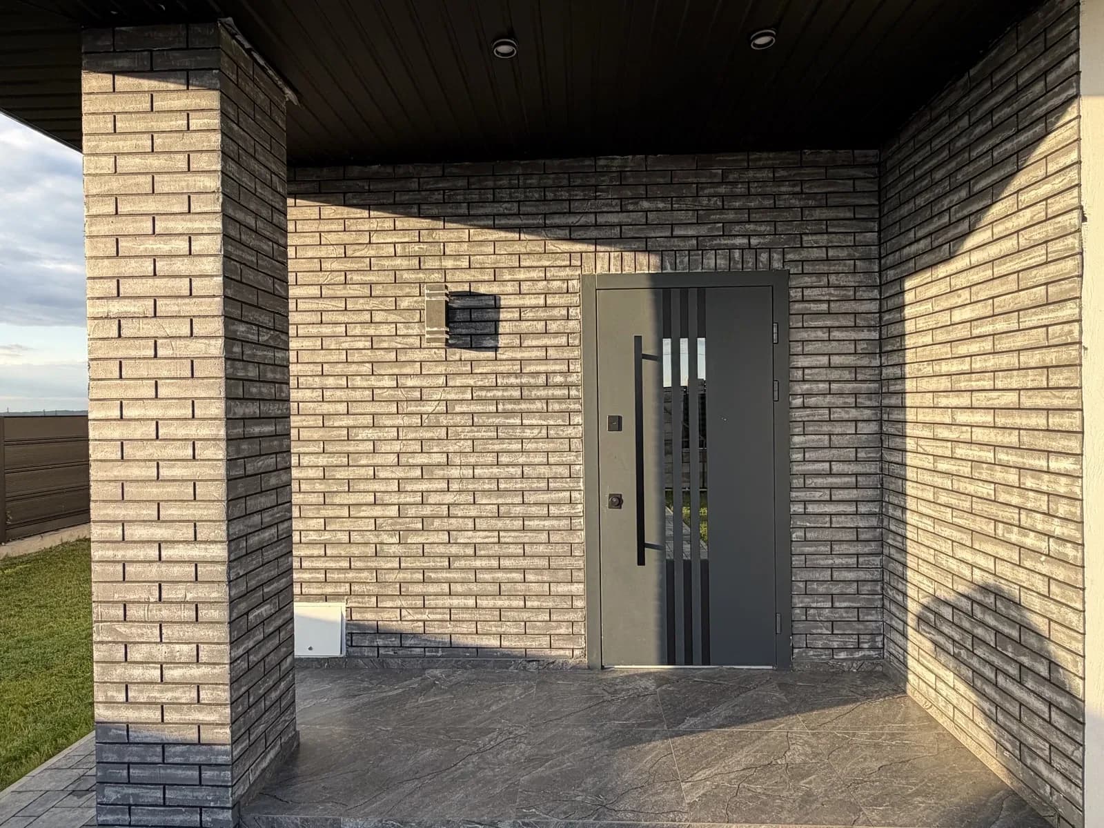 Будинок-американка, Рівне: дизайнерський ремонт, камін - фото 2