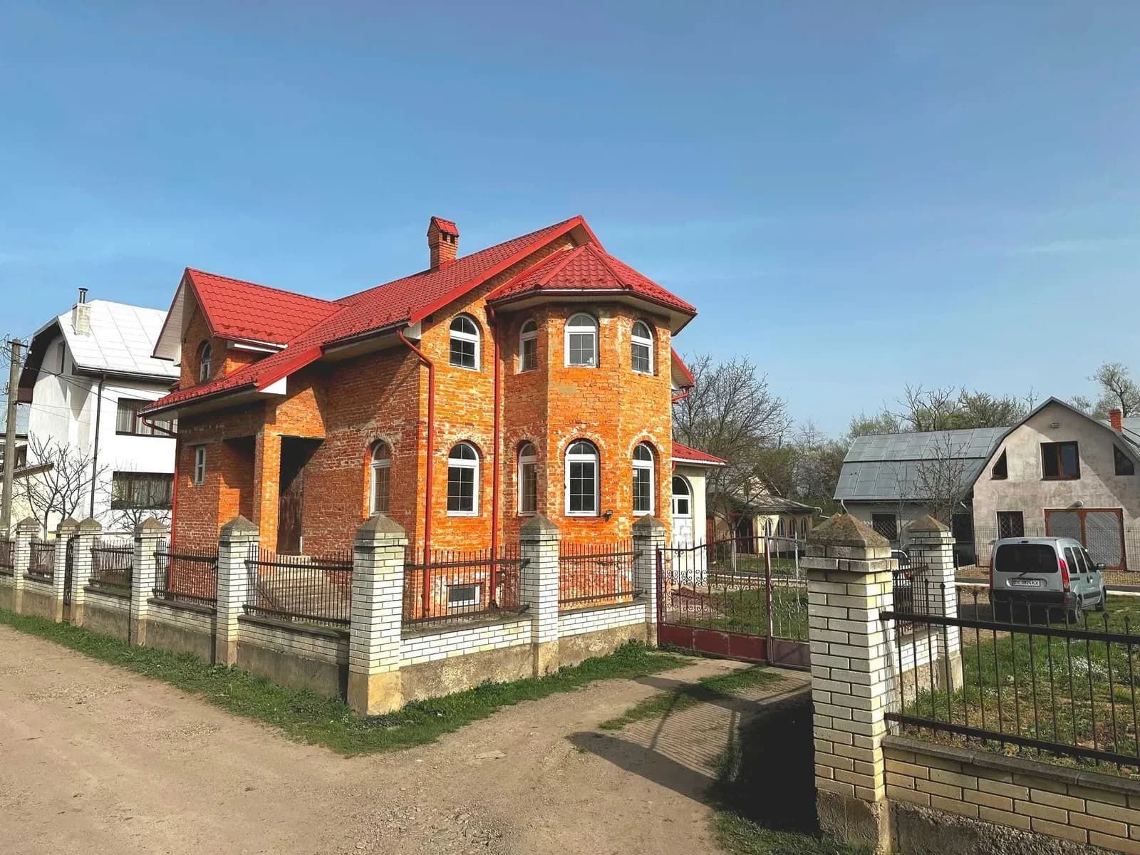 Будинок, Стрий: 5 соток, під чистову обробку