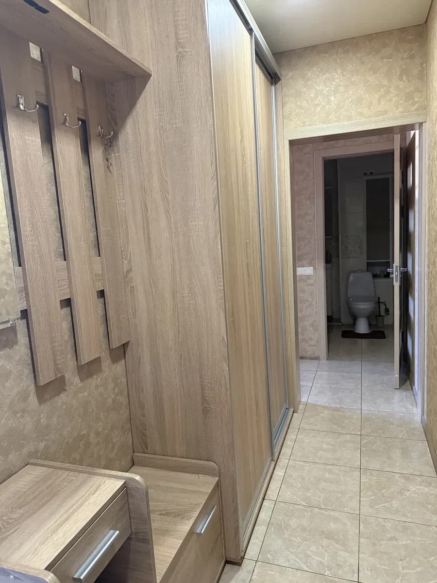 1-кімнатна квартира у ЖК Металіст: метро за 3 хвилини, вода без світла - фото 4