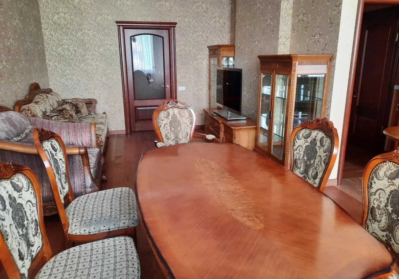 3-кімнатна квартира, Вітряні Гори: дизайнерський ремонт, закритий двір - фото 4
