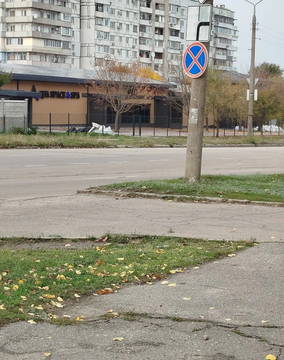 Комерційне приміщення, Хортицький: 4 приміщення, відкрита стоянка - фото 4