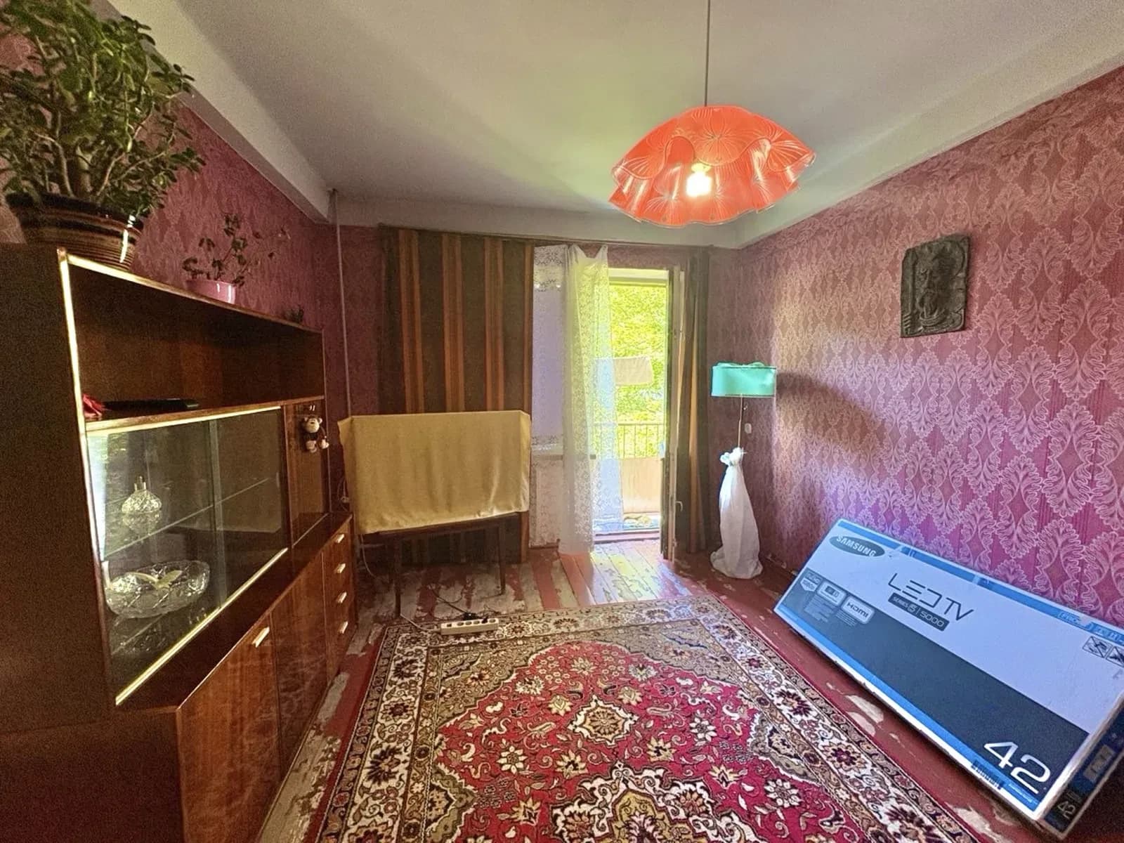 2-кімнатна квартира, Черемхи: під ремонт, дві комори - фото 2