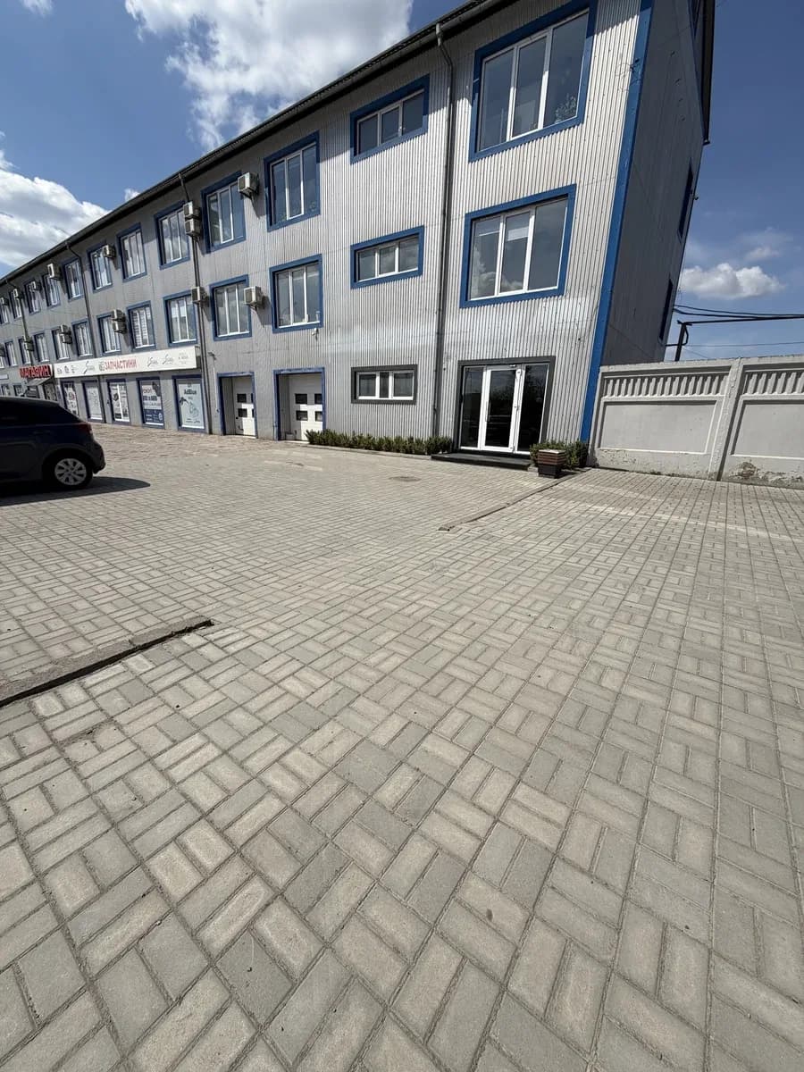 Офіси, Микитинці: генератор, окремий вхід, гостьовий паркінг - фото 5