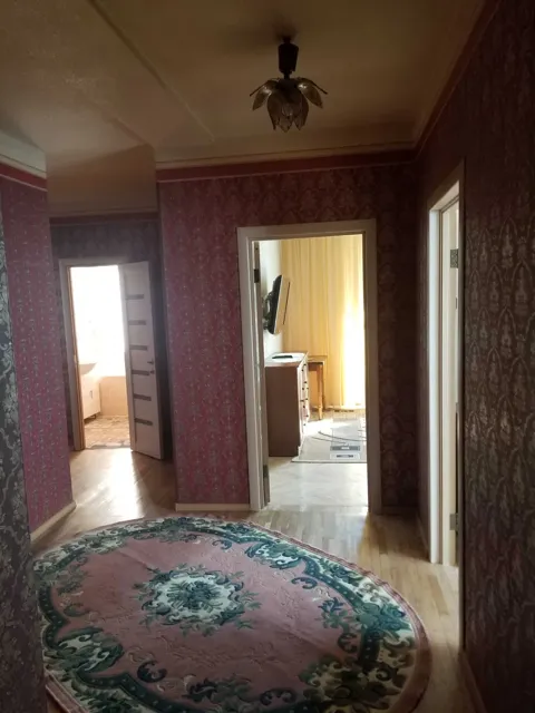 3-кімнатна квартира, Печерський: генератор, метро Печерська 2 хв - фото 2