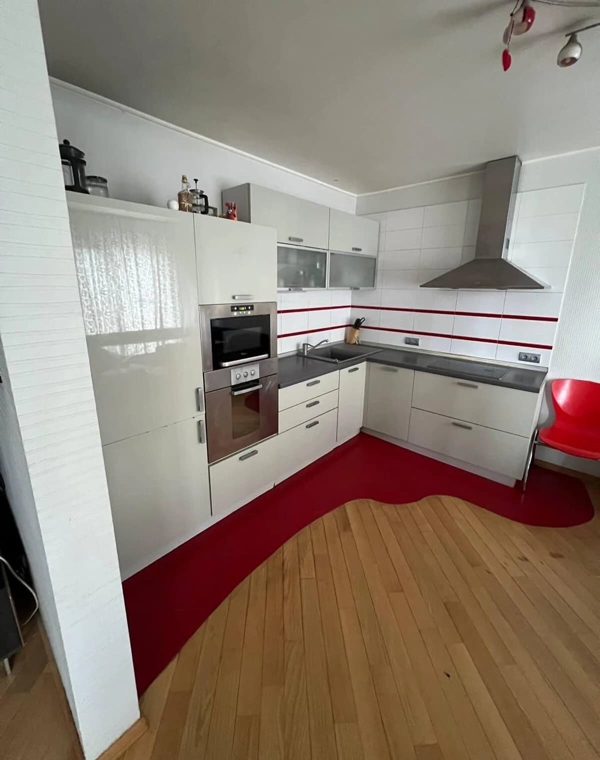 2-кімнатна квартира, Караваєві Дачі: кухня-студія, можна з малими дітьми - фото 2