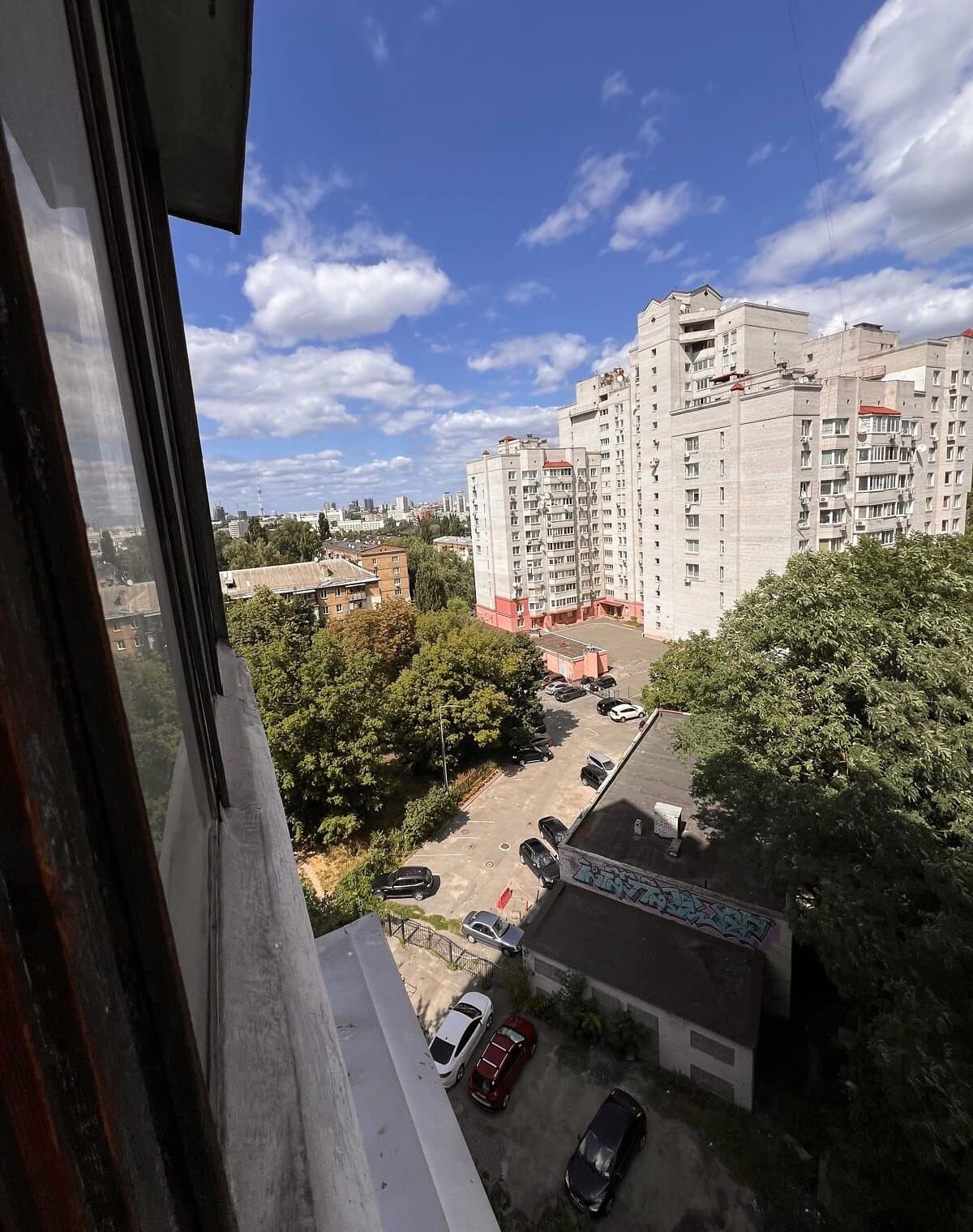 3-кімнатна квартира, Першотравневий Масив: метро Вокзальна