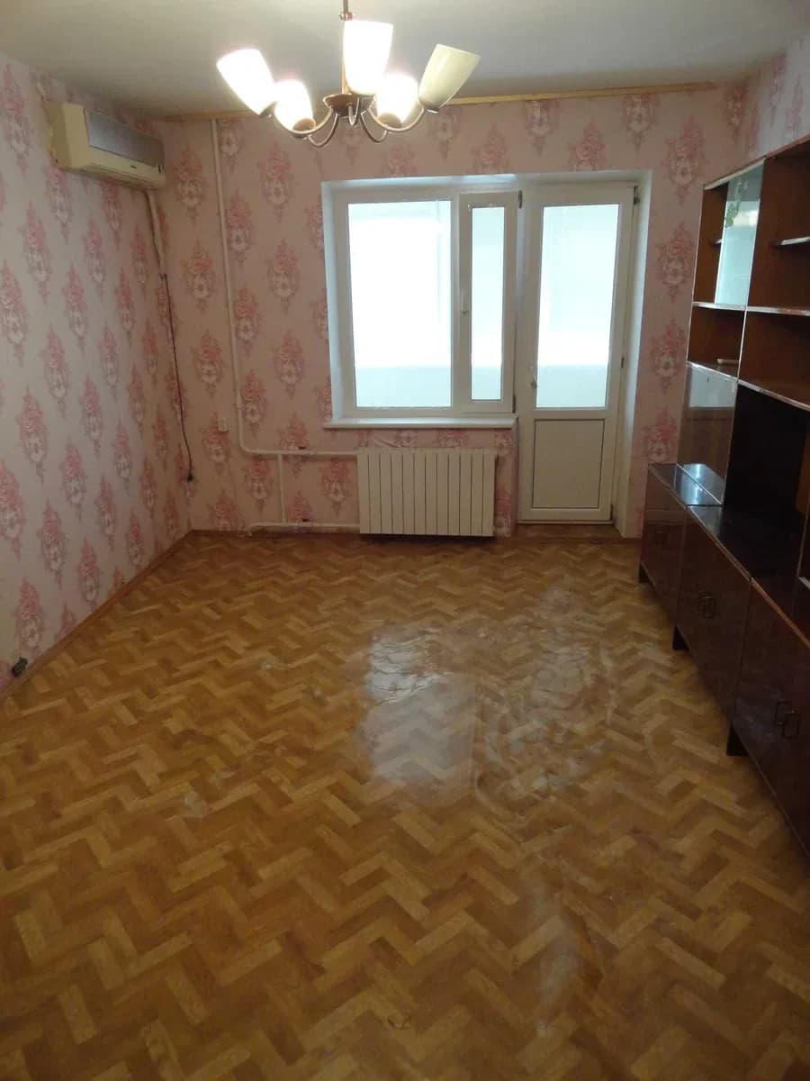 2-кімнатна квартира, Оболонський: 10 хв пішки до метро Героїв Дніпра - фото 1