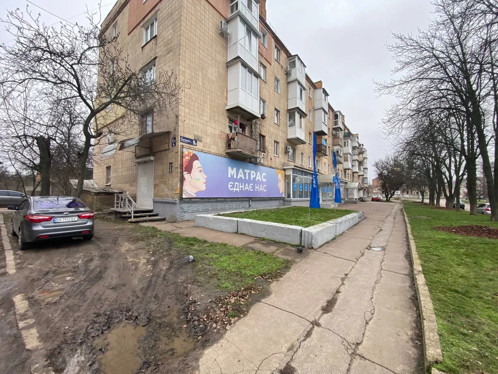Фасадне приміщення, Подільський: два входи, 380 В - фото 2