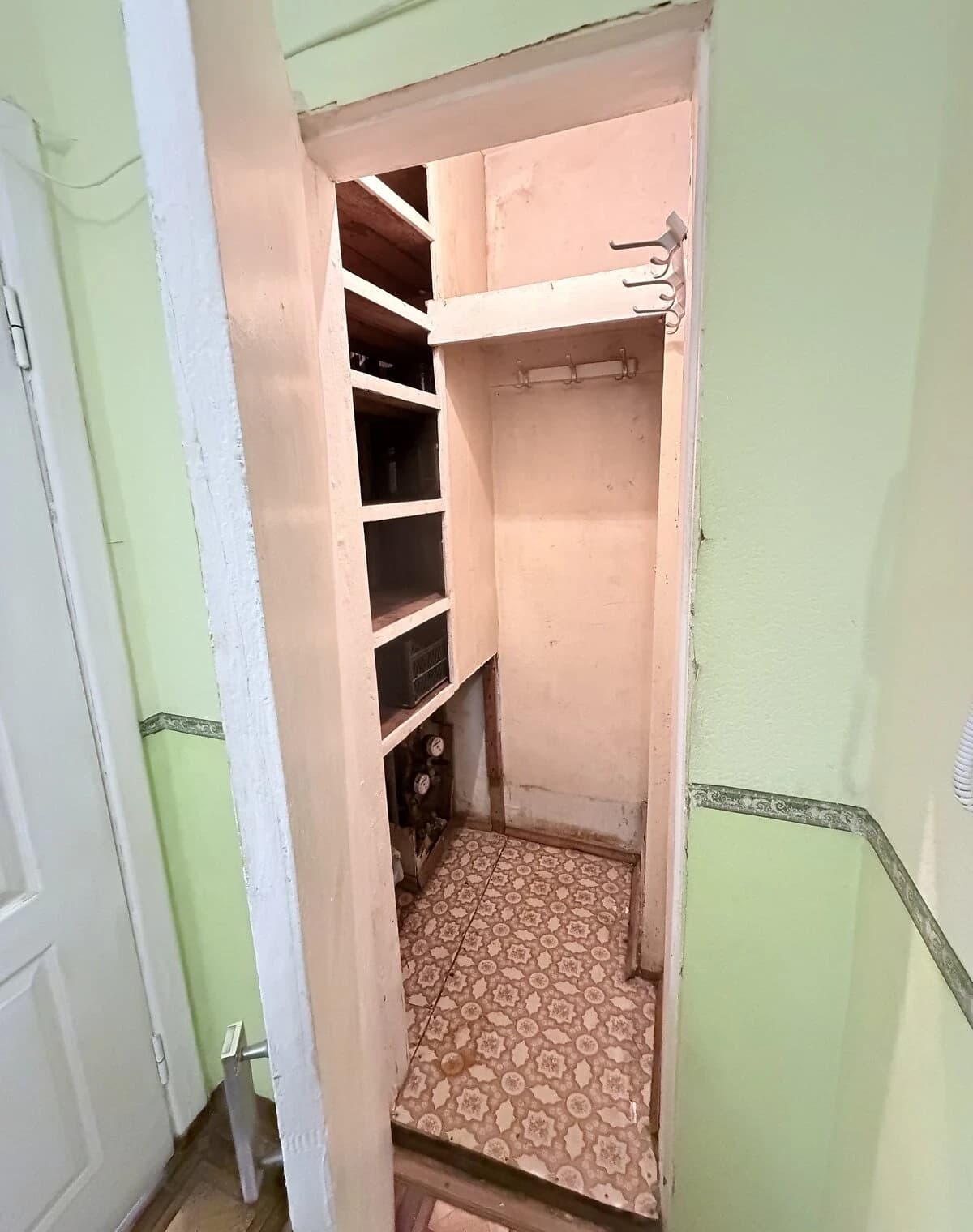 2-кімнатна квартира, Шевченківський: газ і вода без світла, метро - фото 4