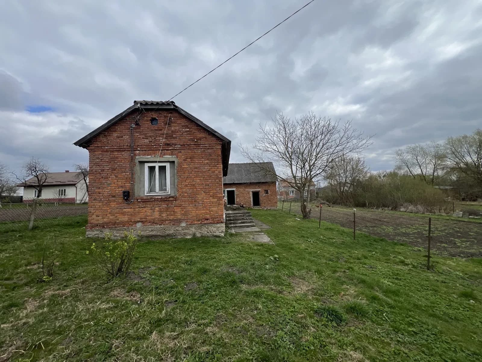 Будинок, Новосілки-Гостинні: 43 км від Львова, 17 соток чорнозему - фото 4