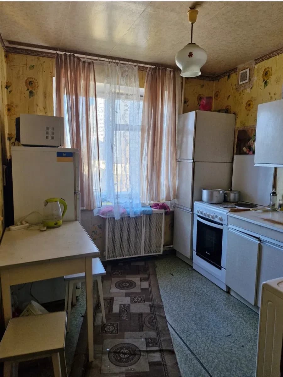 2-кімнатна квартира, Дарницький: метро Червон.Хутір 8-10 хв, парк - фото 2
