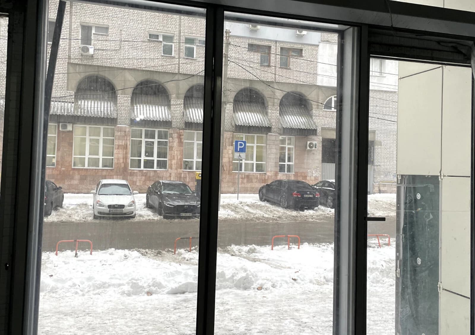 Приміщення, Центр: фасадне, вітринні вікна, торг можливий - фото 5