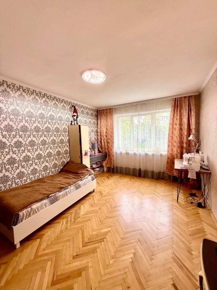 3-кімнатна квартира, Сихівський: євроремонт, утеплений фасад - фото 1