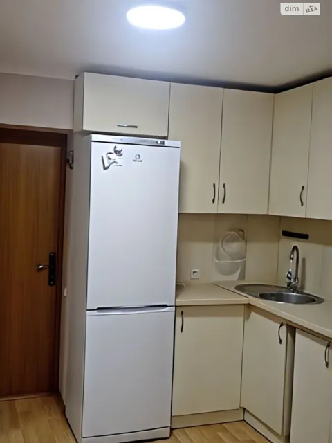 Кімната, Коцюбинське: дизайнерський ремонт, кондиціонер - фото 3