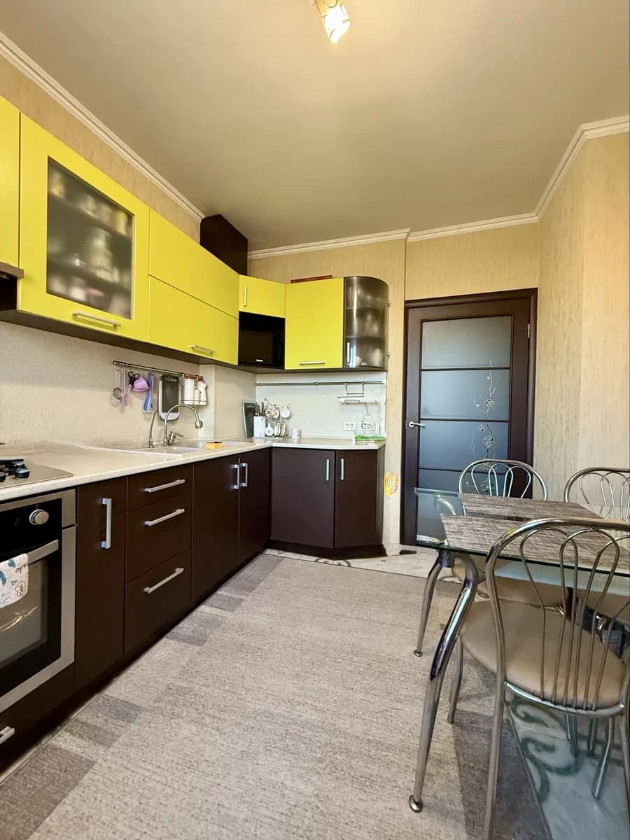 3-кімнатна квартира, Молодіжний: 2 балкони, 297 квт - фото 5