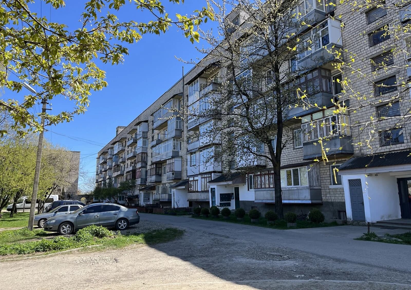 3-кімнатна квартира, Берегомет: опалення без світла, гараж із підвалом - фото 1