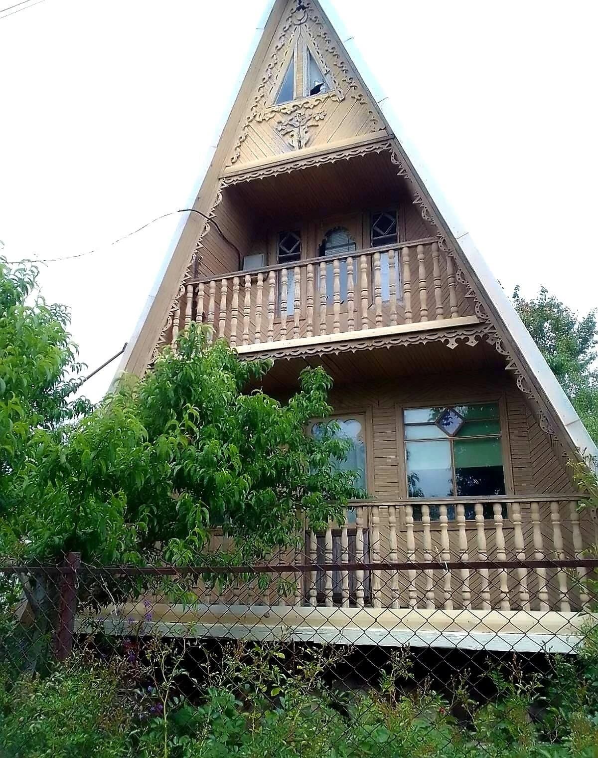 Дача, Запоріжжя: бесідка, камін, сад