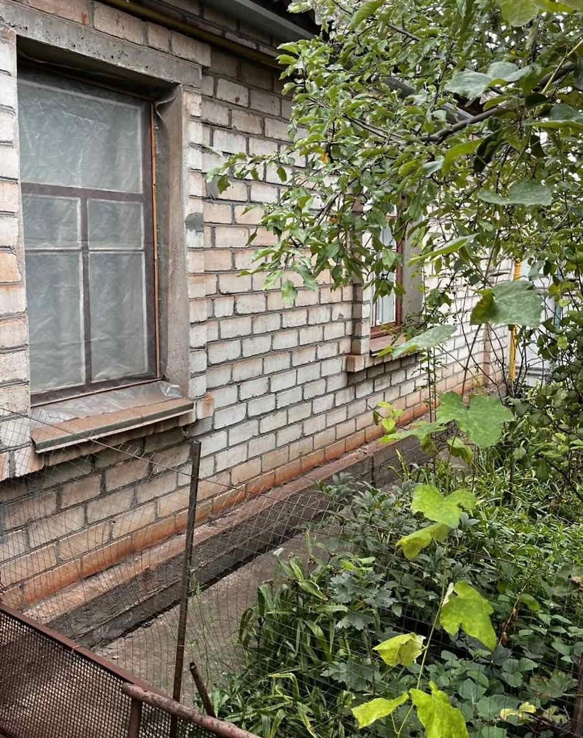 Будинок, Центрально-Міський: 2 сотки, індивідуальне опалення - фото 5