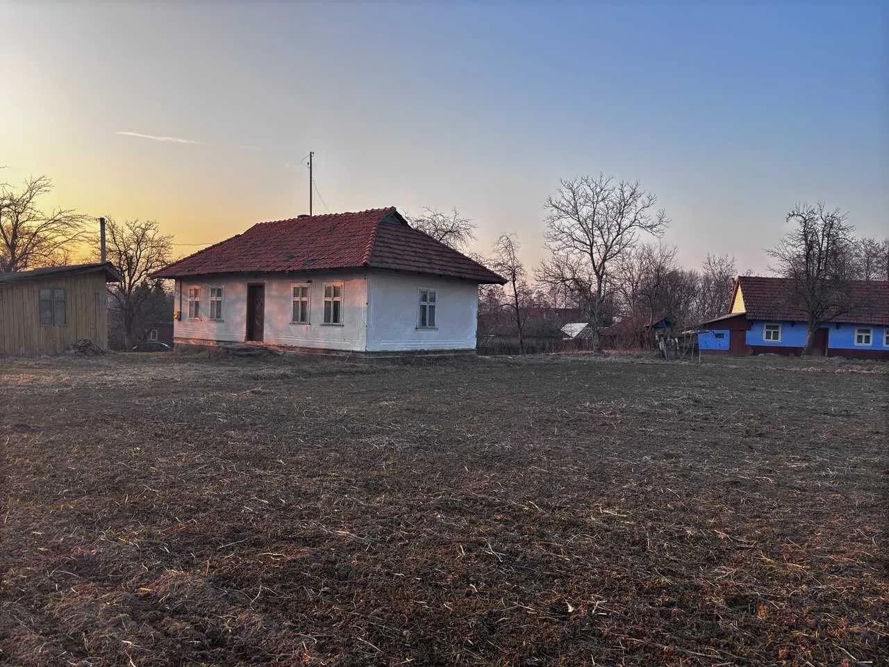 Будинок, Спас: 60 соток, господарські споруди, торг - фото 2