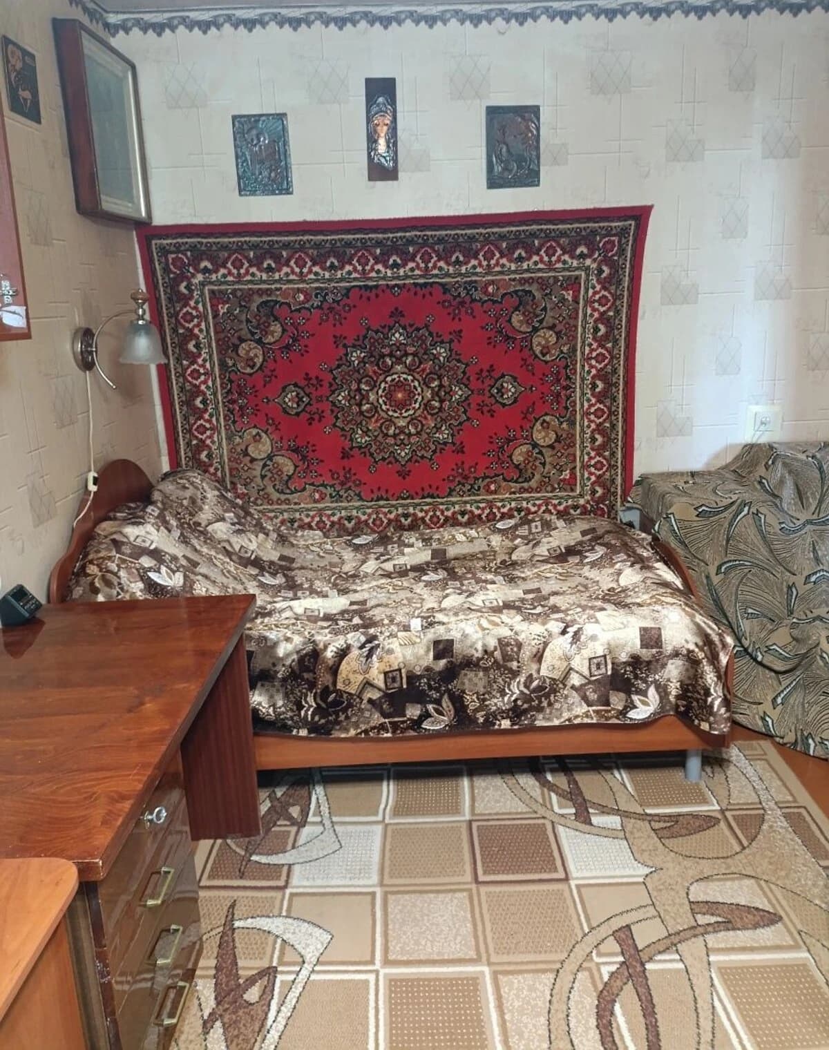 1-кімнатна квартира, Охтирка: кондиціонер, цегляні стіни - фото 5