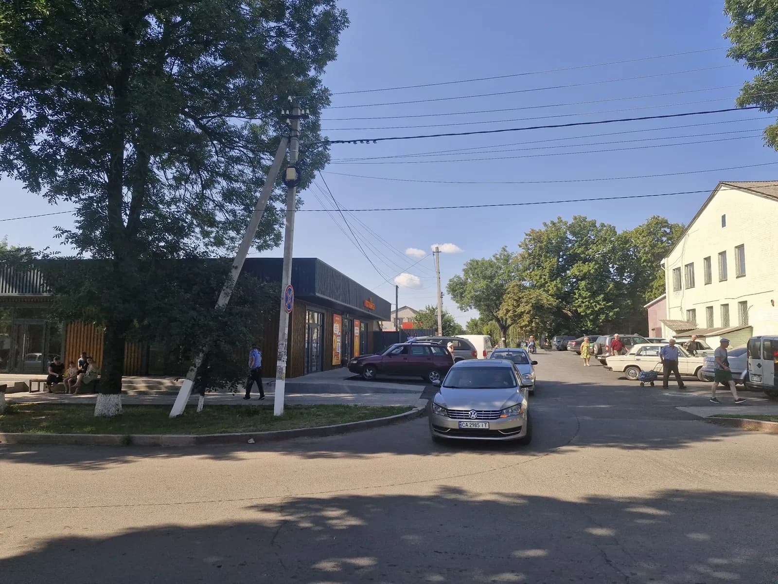 Торгівельне приміщення, Голованівськ: фасад, окрема вхідна група - фото 4