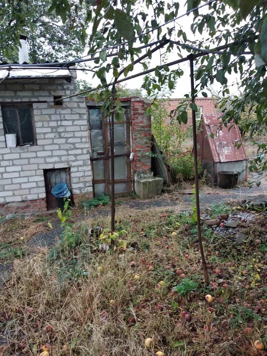 Будинок, Берестин: 1/2 частини, мебльований, господарські споруди - фото 4