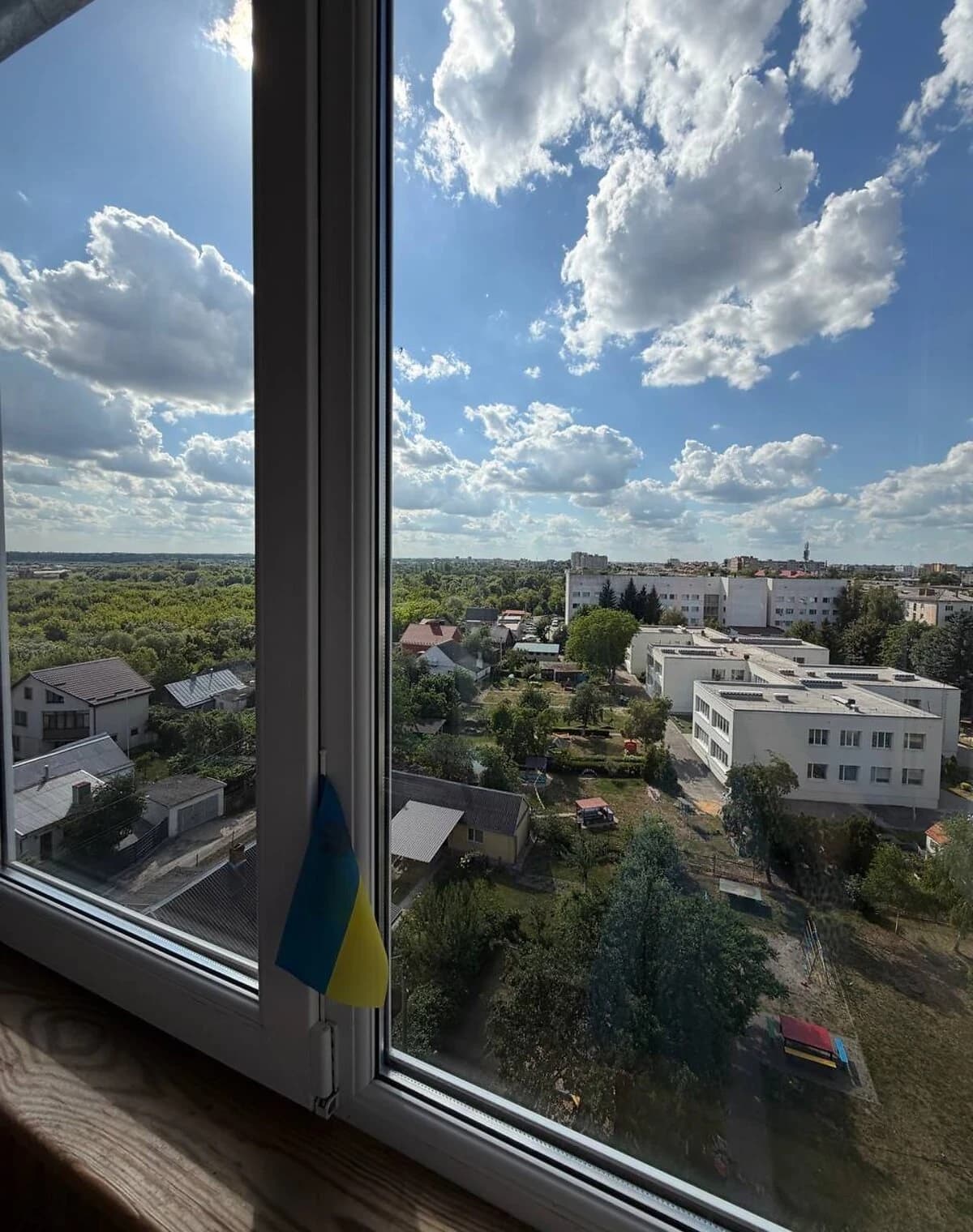 4-кімнатна квартира, Центр: єВідновлення, інтернет без світла - фото 1