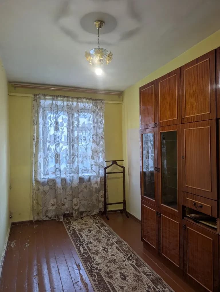 2-кімнатна квартира, Шептицький: житловий стан, засклений балкон - фото 4
