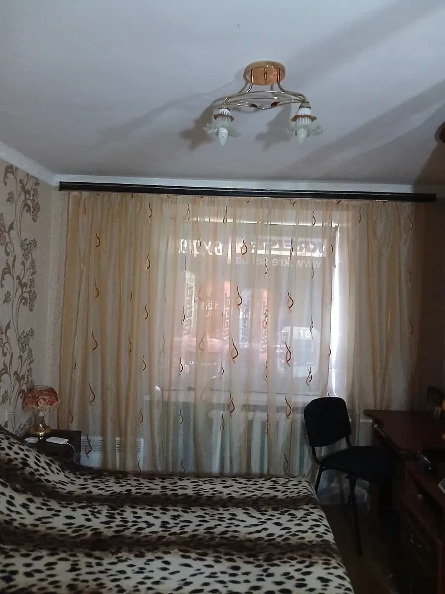 2-кімнатна квартира, Слов'янськ: косметичний ремонт, цегляний будинок - фото 3