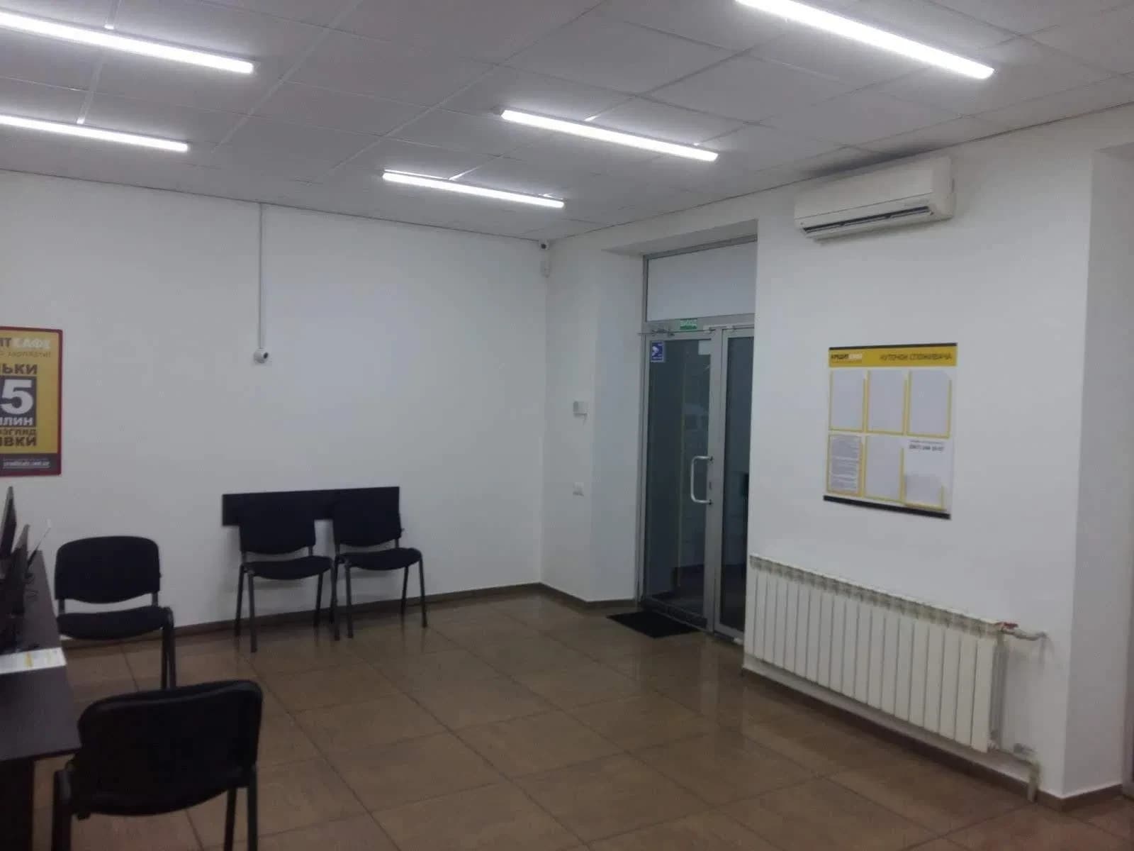 Магазин, Холодногірський: фасадне, червона лінія, окремий вхід - фото 4