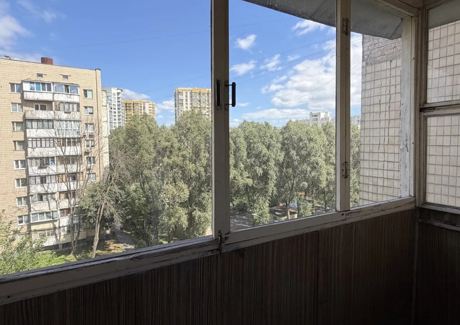 1-кімнатна квартира, Деміївка: газ і опалення без світла - фото 1