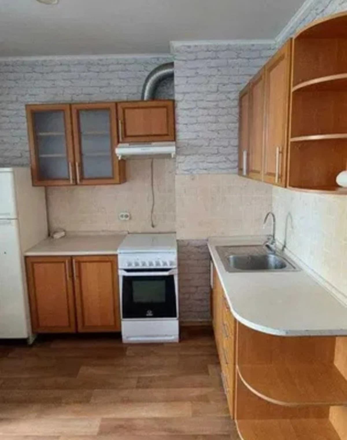 1-кімнатна квартира, Троєщина: кухня 10 м², консьєрж - фото 5