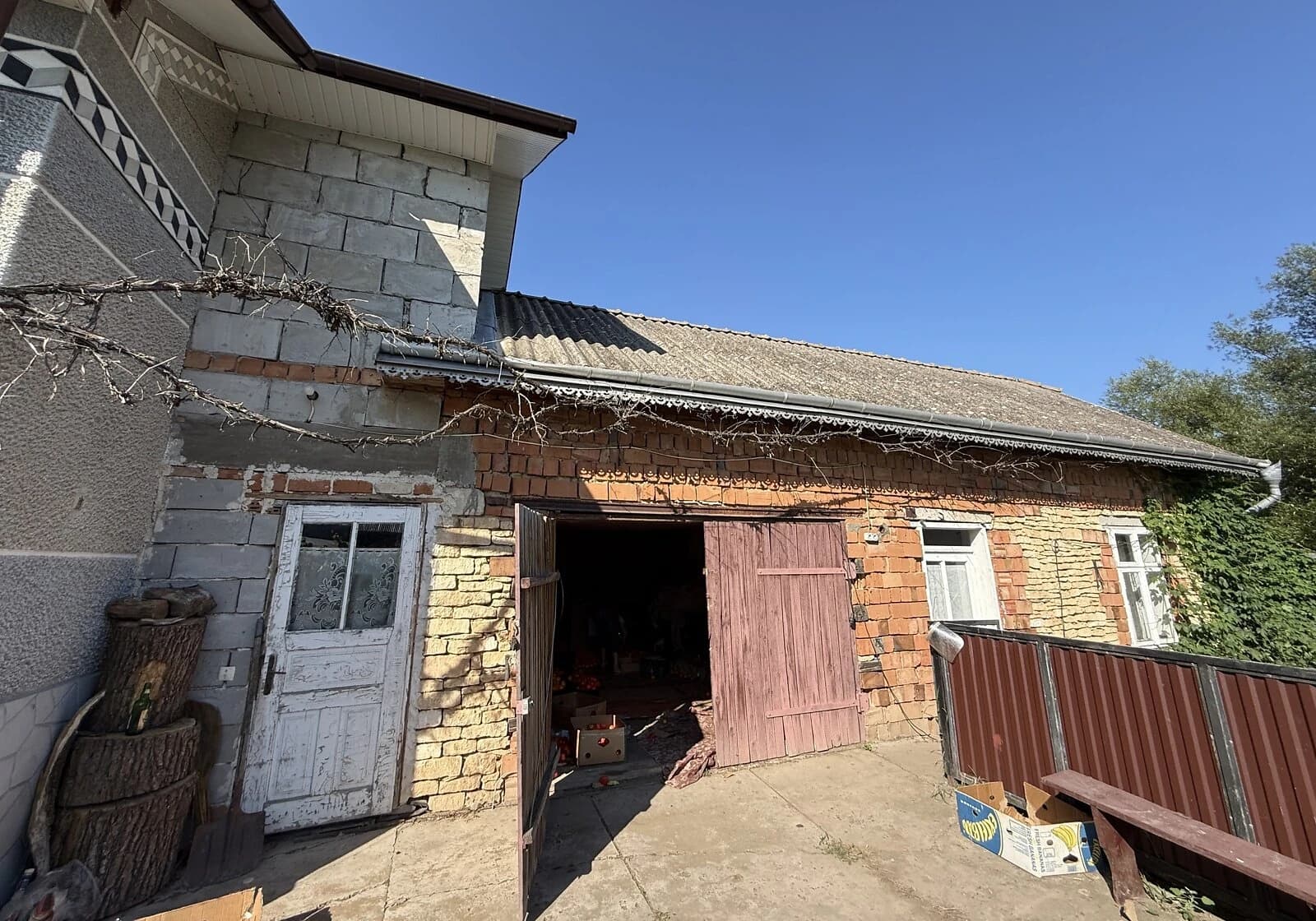 Будинок, Добрівляни: гараж із підвалом, панорамні вікна - фото 5