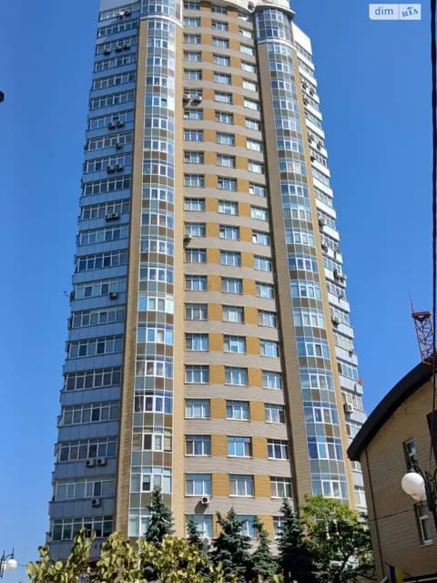 Офіс, Оболонь: open space, інтернет і ліфт без світла - фото 2