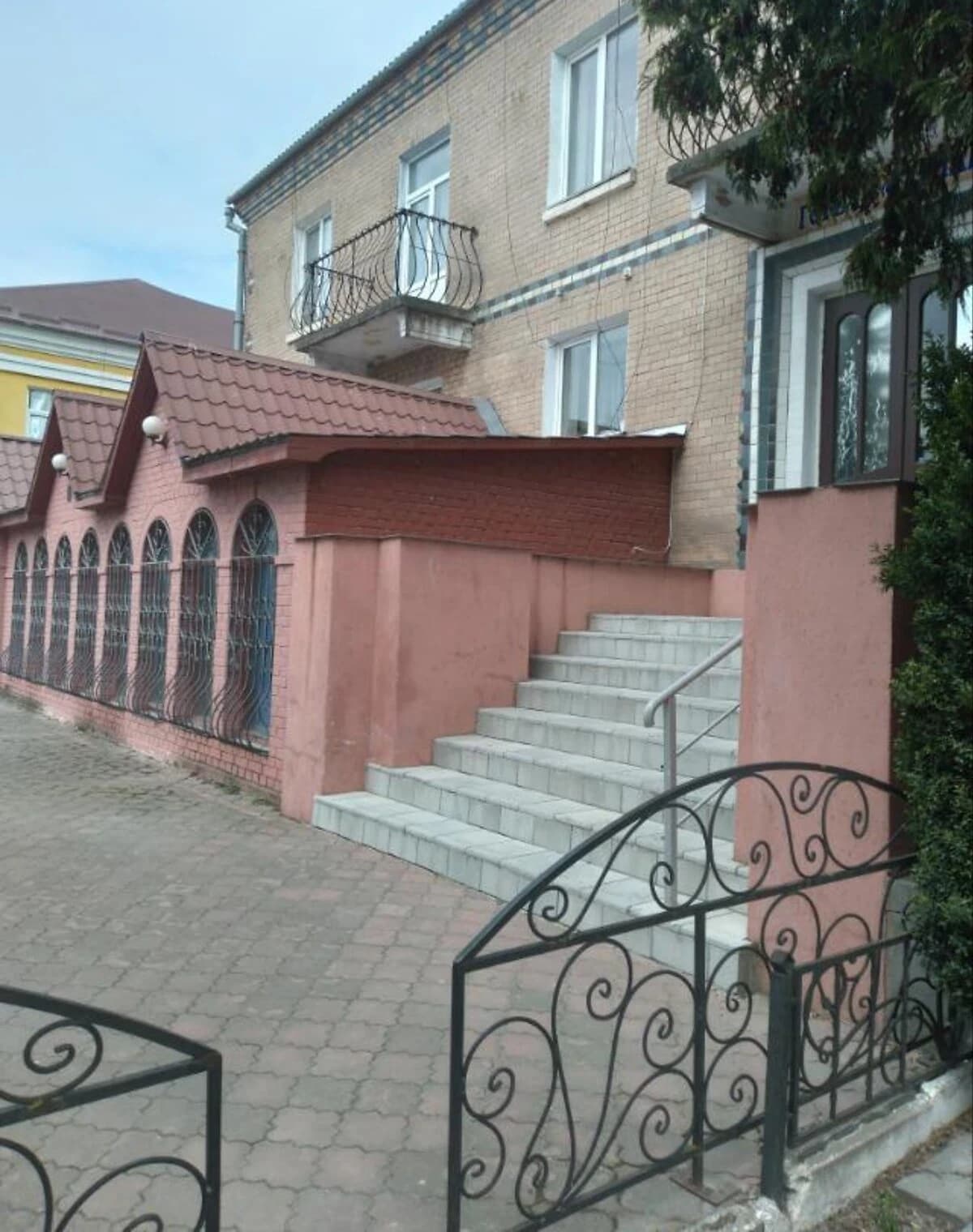 Приміщення, Дунаївці: під дитячий садочок, окрема будівля