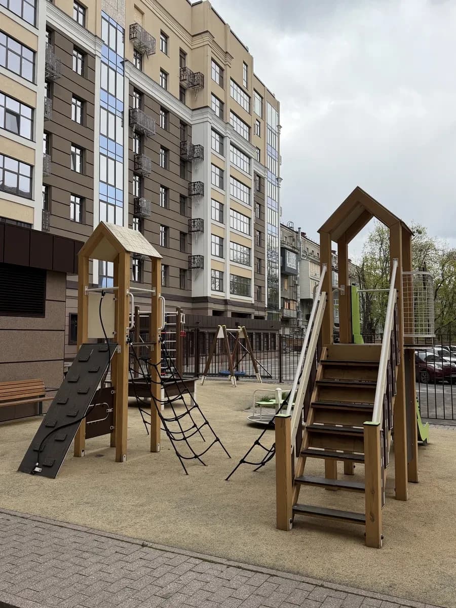 2-кімнатна квартира у ЖК Будинок на Сумській: паркінг, лоджія 6 м² - фото 1