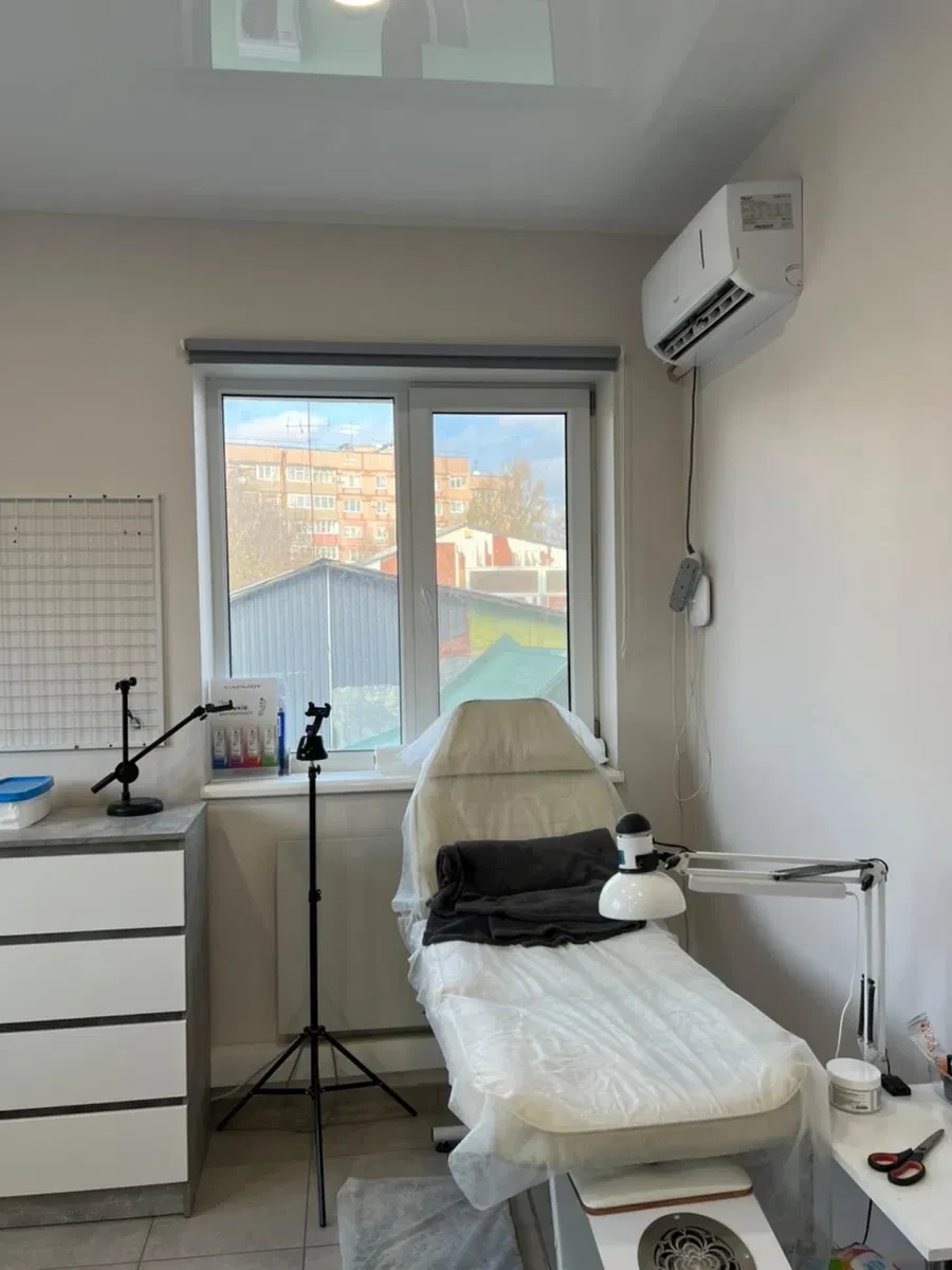 Кабінет, Центральний: вода і душ, 80 м до проспекту Поля - фото 3