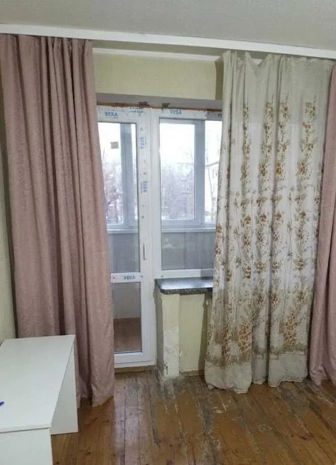 1-кімнатна квартира, Новобаварський: метро пішки, цегляний будинок