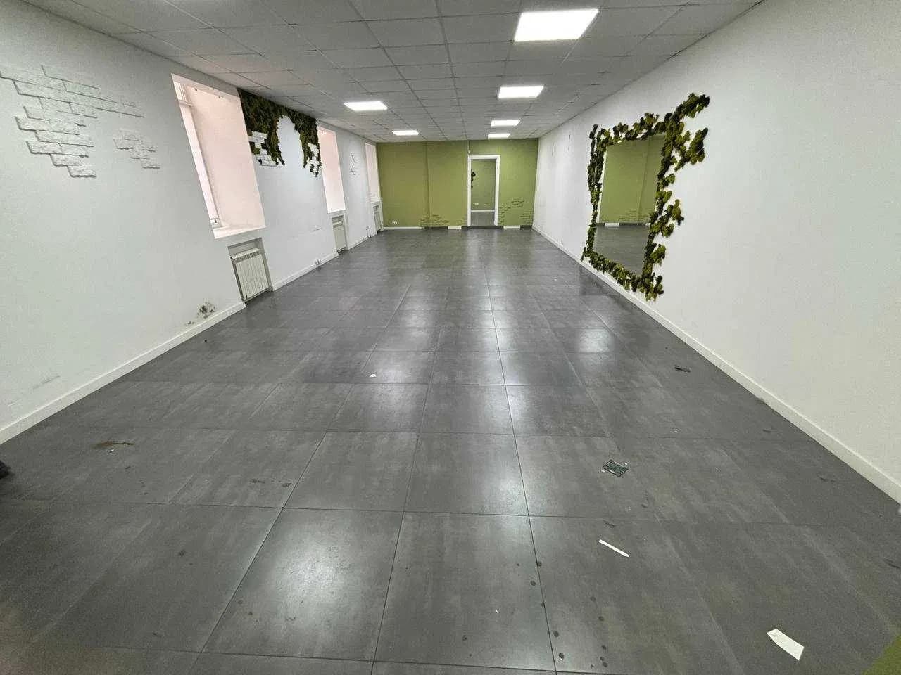 Приміщення, Шевченківський: два входи, гостьовий паркінг, центр - фото 1