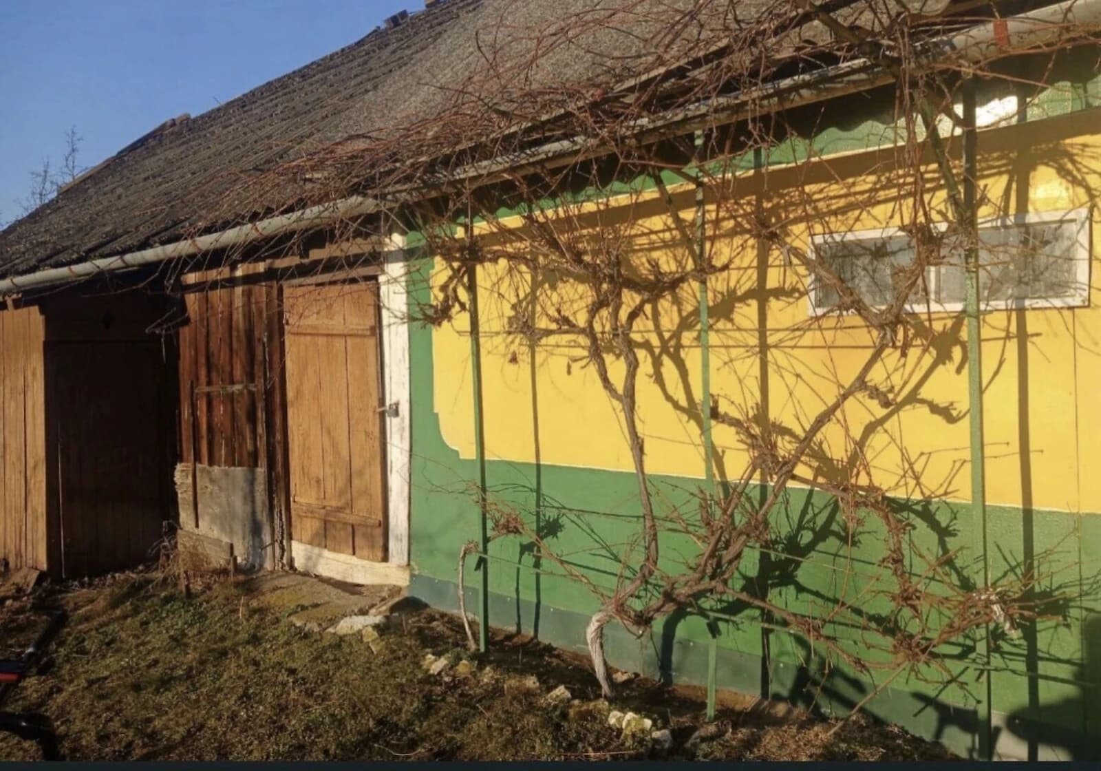 Дача, Комарів: цегляні стіни, централізоване опалення - фото 2