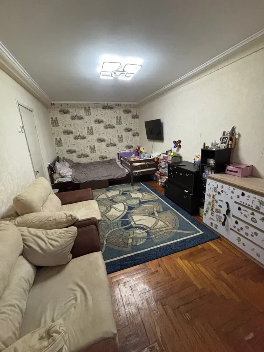 1-кімнатна квартира, Комунарський: світло не вимикають, сертифікат - фото 2