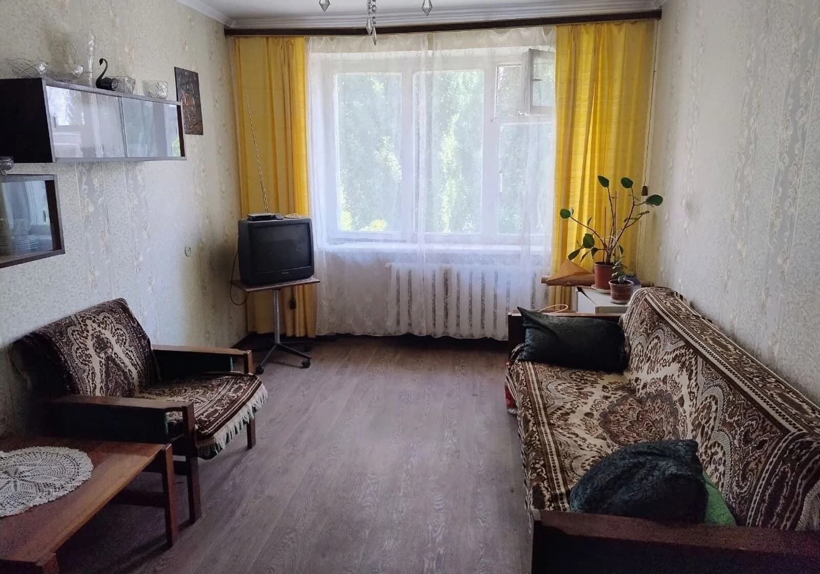 2-кімнатна квартира, Шостка: косметичний ремонт, балкон/лоджія - фото 2
