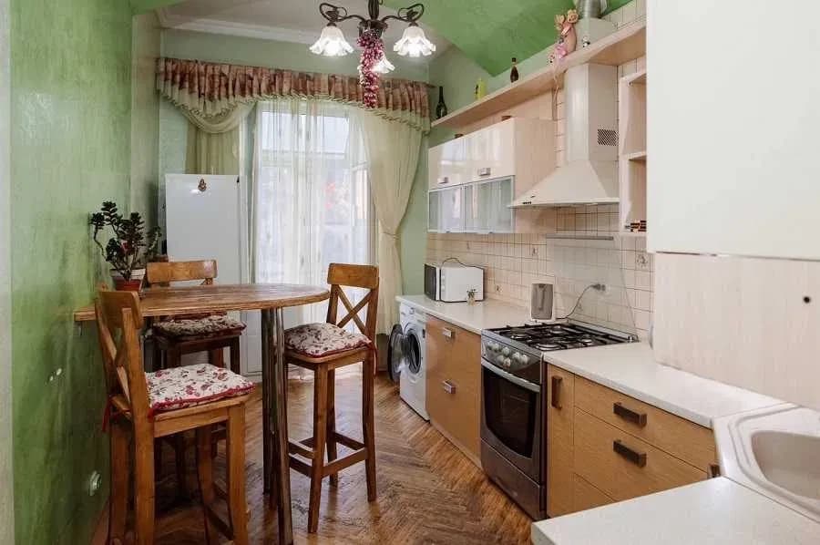 4-кімнатна квартира, Дрогобич: двохрівнева, у центрі, євроремонт - фото 4