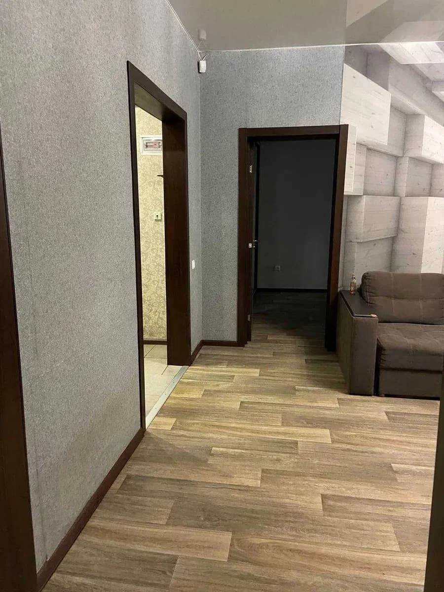 3-кімнатна квартира, Кам’янське: Правий берег, гаряча вода без світла - фото 4
