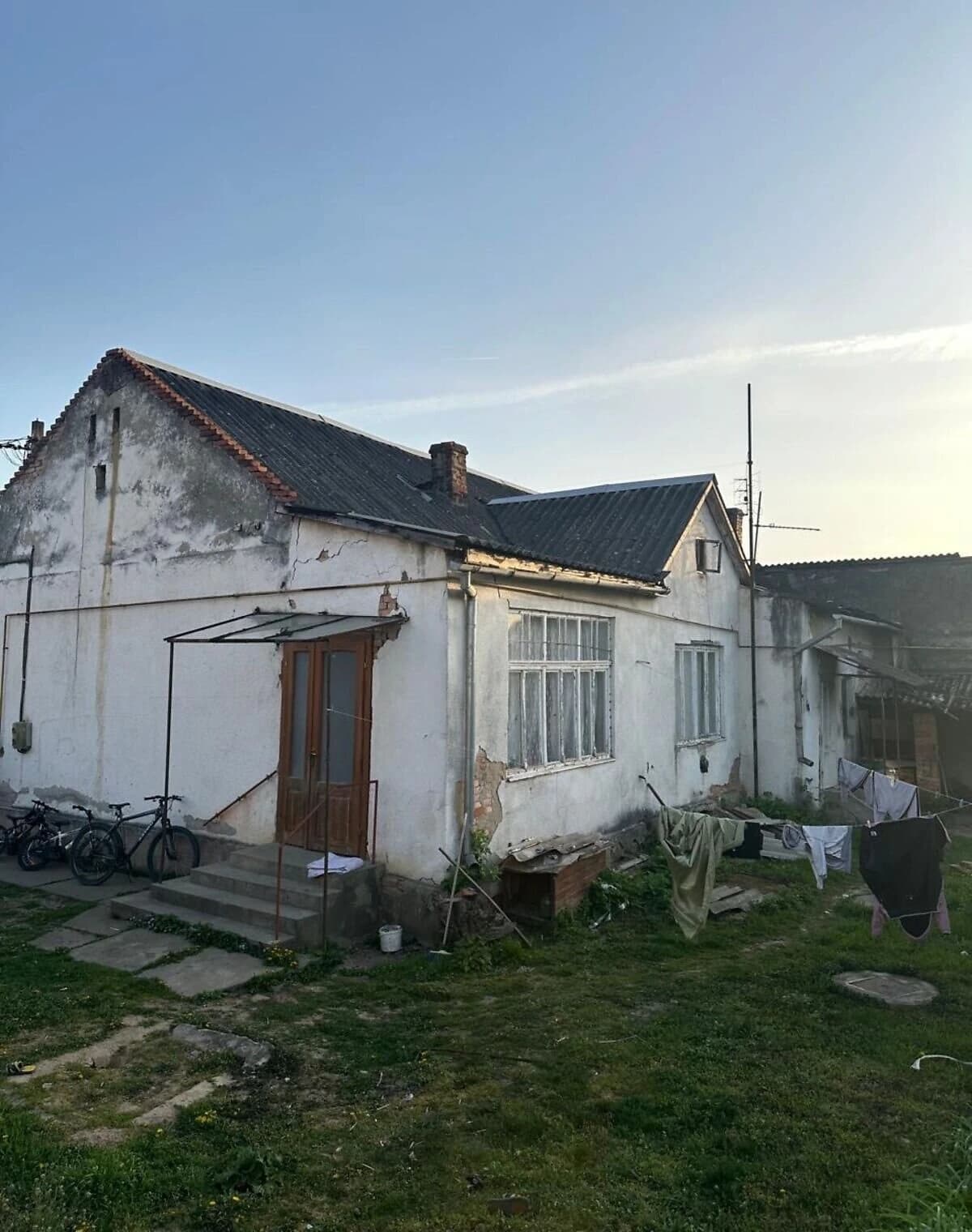 Будинок, Етвеша: цегляні стіни, централізоване опалення - фото 3