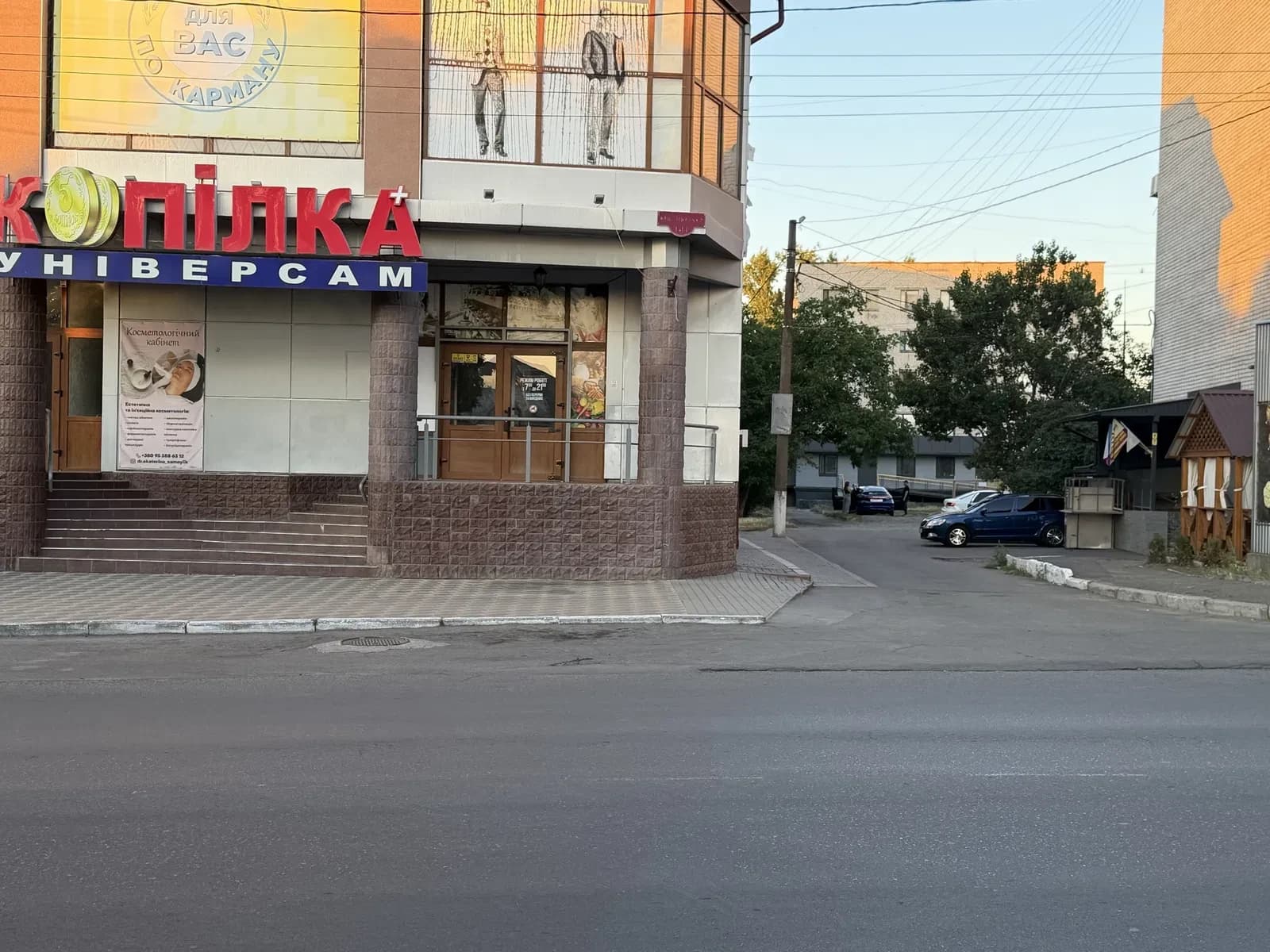 Приміщення, Первомайськ: торговельний зал 80 м², пандус - фото 3