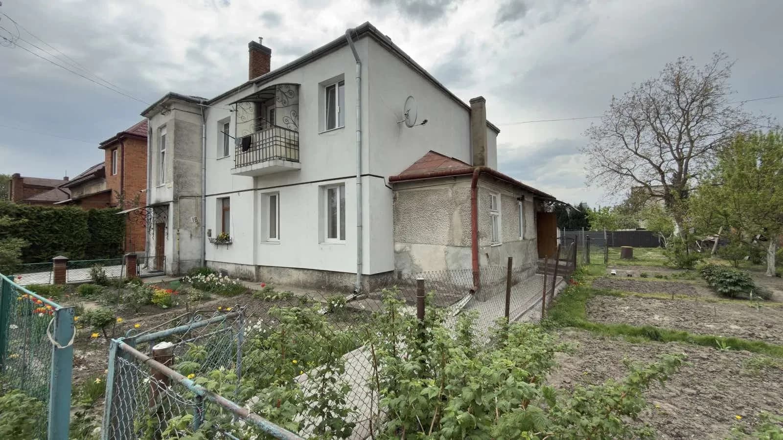 3-кімнатна квартира, Городок: власна ділянка, гараж - фото 1